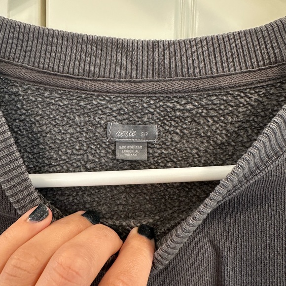 Aerie Oversized Grey Sweatshirt - Picture 5 of 5